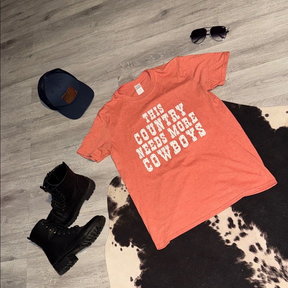 🍑This Country Needs More Cowboys•Gildan Softstyle TeeShirt•Size:M🍑 - Picture 2 of 6